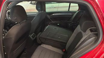 VOLKSWAGEN GOLF 2.0 TDI BlueMotion Tech R-Line DSG Euro 6 (s/s) 5dr