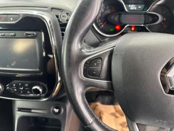 RENAULT CAPTUR 1.5 dCi ENERGY Dynamique Nav Auto Euro 6 (s/s) 5dr