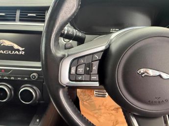 JAGUAR E-PACE 2.0 D180 R-Dynamic HSE Auto AWD Euro 6 (s/s) 5dr