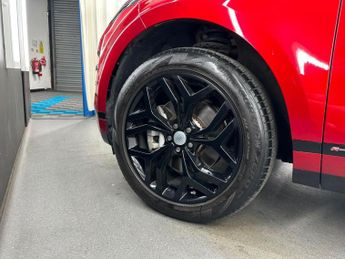 LAND ROVER RANGE ROVER EVOQUE 2.0 D180 R-Dynamic S Auto 4WD Euro 6 (s/s) 5dr