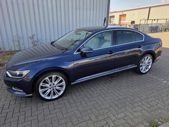 VOLKSWAGEN PASSAT 2.0 TDI BlueMotion Tech GT