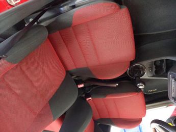 SKODA FABIA 1.6 TDI Monte Carlo Euro 5 5dr