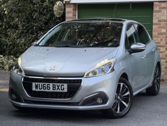 PEUGEOT 208 1.2 PureTech Allure Premium