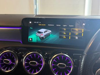 MERCEDES-BENZ A CLASS 1.3 A180 AMG Line