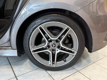 MERCEDES-BENZ A CLASS 1.3 A180 AMG Line