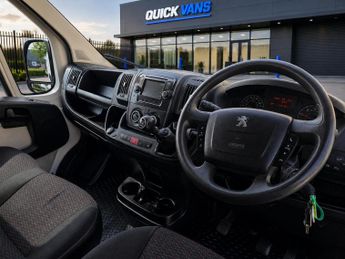 PEUGEOT BOXER 2.0 BlueHDi 335 Professional