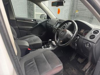 VOLKSWAGEN TIGUAN 2.0 TDI BlueMotion Tech SE