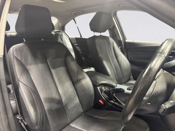 BMW 3 SERIES 2.0 320d xDrive SE