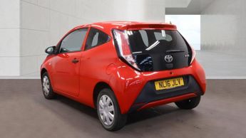 TOYOTA AYGO 1.0 VVT-i x