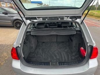 BMW 3 SERIES 2.0 318i SE Touring Business Edition
