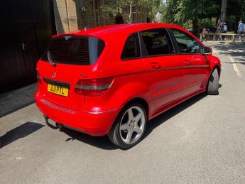 MERCEDES-BENZ B CLASS 2.0 B180 CDI Sport CVT 5dr