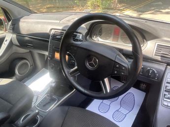 MERCEDES-BENZ B CLASS 2.0 B180 CDI Sport CVT 5dr