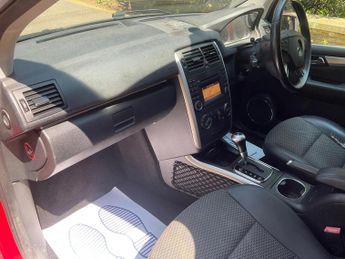 MERCEDES-BENZ B CLASS 2.0 B180 CDI Sport CVT 5dr