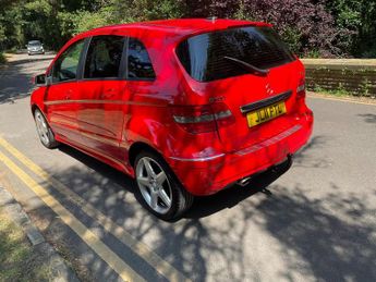 MERCEDES-BENZ B CLASS 2.0 B180 CDI Sport CVT 5dr