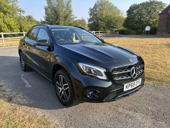Mercedes GLA 1.6 GLA180 Urban Edition