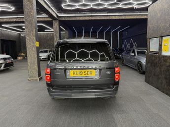 LAND ROVER RANGE ROVER 3.0 SD V6 Autobiography