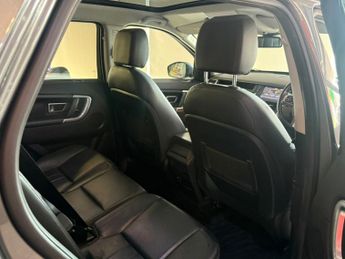 LAND ROVER DISCOVERY SPORT 2.0 TD4 HSE Black