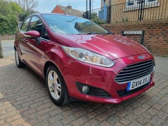 FORD FIESTA 1.0 T EcoBoost Zetec