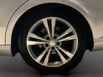 MERCEDES-BENZ E CLASS 2.1 E250 CDI SE