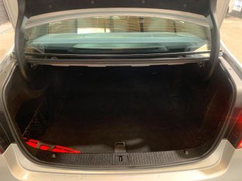 MERCEDES-BENZ E CLASS 2.1 E250 CDI SE