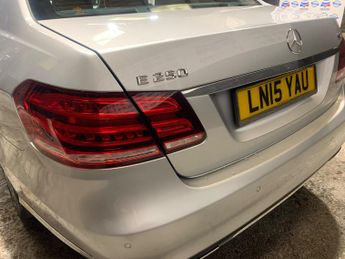 MERCEDES-BENZ E CLASS 2.1 E250 CDI SE