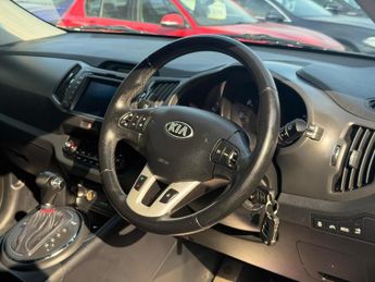 KIA SPORTAGE 2.0 CRDi KX-3 Auto AWD Euro 5 5dr