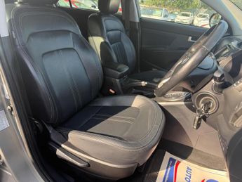 KIA SPORTAGE 2.0 CRDi KX-3 Auto AWD Euro 5 5dr