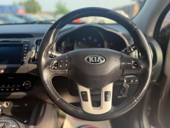 KIA SPORTAGE 2.0 CRDi KX-3 Auto AWD Euro 5 5dr