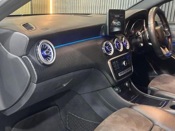 MERCEDES-BENZ A CLASS 2.1 A200d AMG Line 7G-DCT Euro 6 (s/s) 5dr