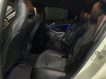 MERCEDES-BENZ A CLASS 2.1 A200d AMG Line 7G-DCT Euro 6 (s/s) 5dr