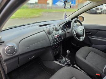 DACIA SANDERO 1.2 Ambiance 1.2 16V 75