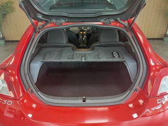 VOLVO C30 1.6 D2 R-Design