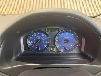 VOLVO C30 1.6 D2 R-Design