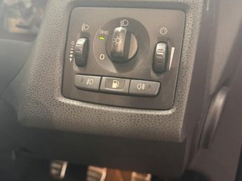 VOLVO C30 1.6 D2 R-Design
