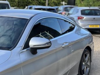 MERCEDES-BENZ C CLASS 2.1 C220d AMG Line