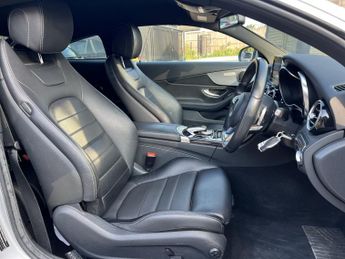 MERCEDES-BENZ C CLASS 2.1 C220d AMG Line