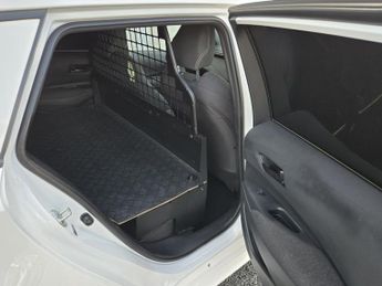 TOYOTA COROLLA 1.8 VVT-h PETROL HYBRID