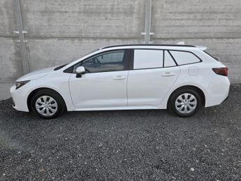 TOYOTA COROLLA 1.8 VVT-h PETROL HYBRID COMMERCIAL VAN