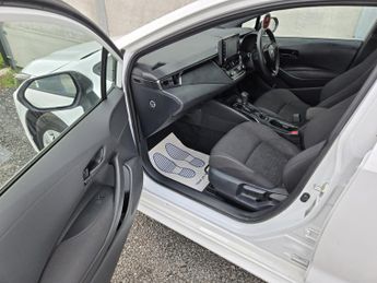 TOYOTA COROLLA 1.8 VVT-h