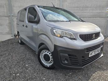 Peugeot Expert 1.5 BlueHDi 1000 Professional Crew Cab
