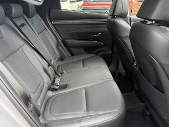 HYUNDAI TUCSON 1.6 TUCSON HEV ULTIMATE 230PS A/T 23