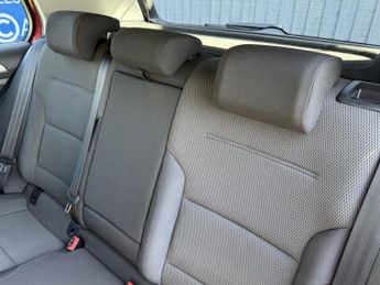 VOLKSWAGEN GOLF 1.6 TDI BlueMotion Tech Match