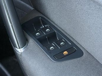 VOLKSWAGEN GOLF 1.6 TDI BlueMotion Tech Match