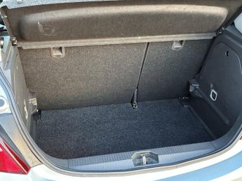 VAUXHALL CORSA 1.4 i 16v SE