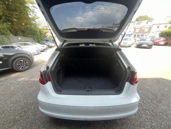 AUDI A3 1.4 TFSI S line