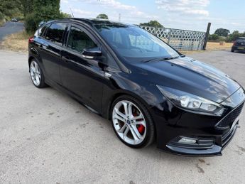 Ford Focus 2.0 TDCi ST-2 Euro 6 (s/s) 5dr