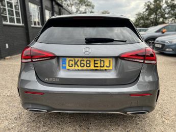 MERCEDES-BENZ A CLASS 1.3 A200 AMG Line