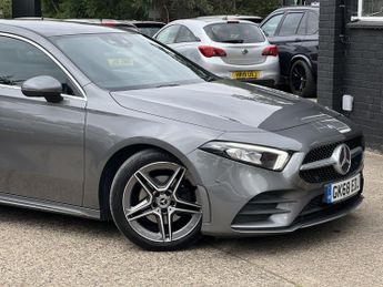 MERCEDES-BENZ A CLASS 1.3 A200 AMG Line