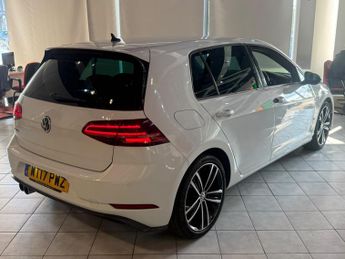 VOLKSWAGEN GOLF 2.0 TDI BlueMotion Tech GTD