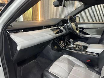 LAND ROVER RANGE ROVER EVOQUE 2.0 D240 R-Dynamic HSE Auto 4WD Euro 6 (s/s) 5dr